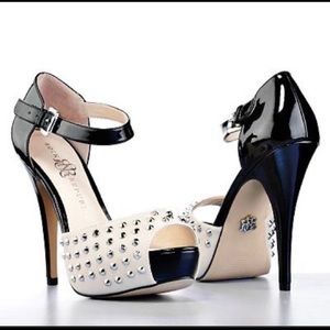 Rock and Republic Heels Size 7